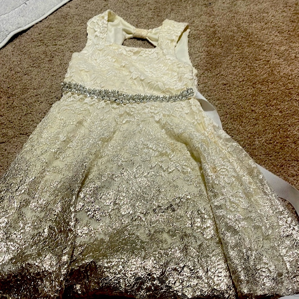Girls dress 4/5 year old